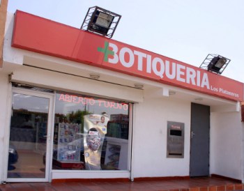 botiqueria-los-platanACE18