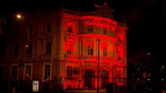Coca-Cola-felicidad-edificios-emblematicos-Madrid_TINIMA20150320_0205_3